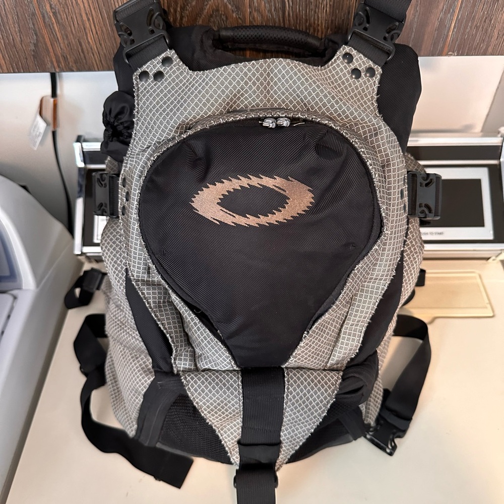 Oakley Back pack